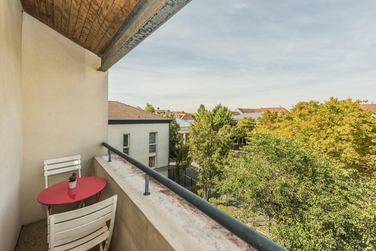 James Cook - Fairytale Factory Apartamento Bussy-Saint-Georges Exterior foto
